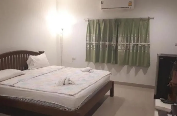 รีสอร์ท Baanrimnam Banpong Ban Pak Raet